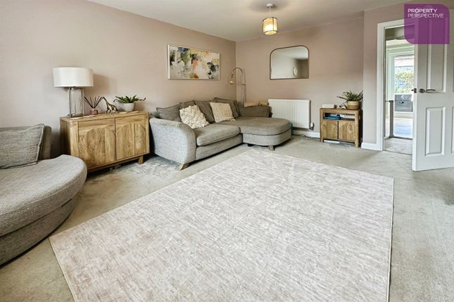 30, Gardner Court, Doveridge, Ashbourne photo 2