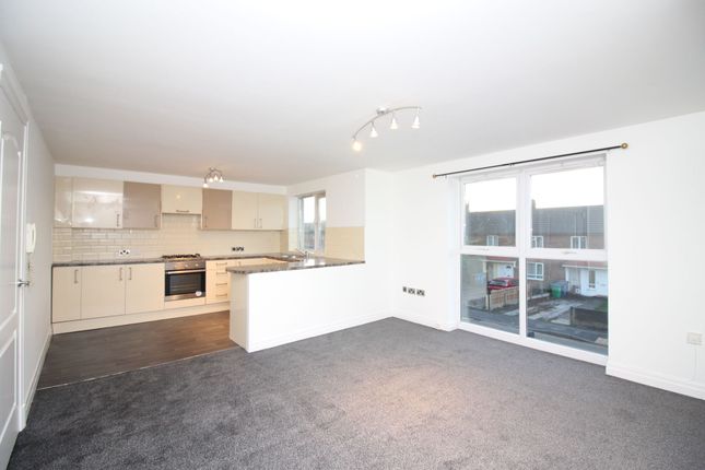 Flat to rent in Whalley Road, Middleton