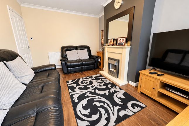 Fern Lea, Bradford photo 4