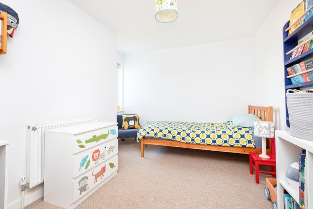 Flat for sale in The Nurseries, Lewes