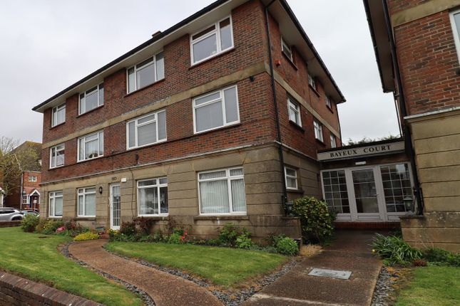 Flat for sale in Middlesex Road, Bexhill-On-Sea