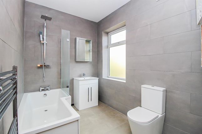 12, Brighton Street, Wakefield photo 4
