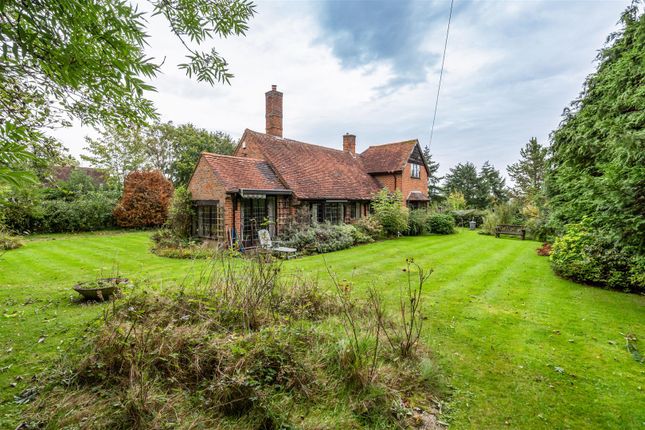 Cottage for sale in Queens Drive, Rowington, Warwick CV35