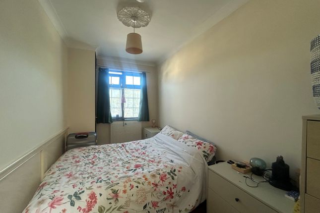 34, Oxford photo 2