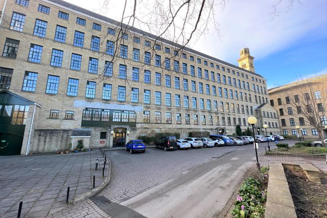 Thumbnail Flat for sale in Riverside Court, Victoria Road, Saltaire, Shipley, West Yorkshire
