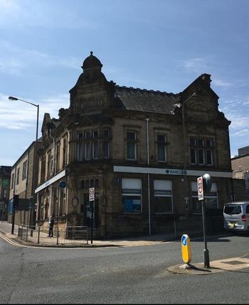 Thumbnail Commercial property to let in Former Barclays Bank, 35-37 Otley Road, Shipley