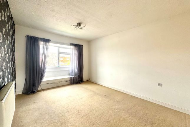 Flat 10, Beechwood House, Beechwood Way, Aylesbury photo 2