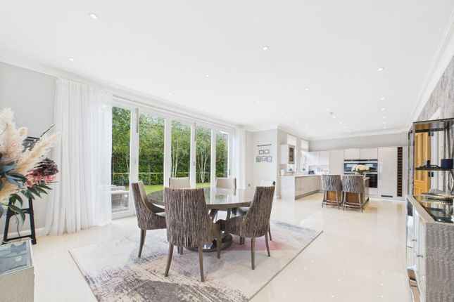 4, Oldfield Road, Bromley photo 2