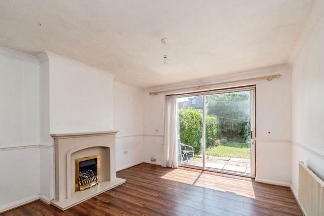 124, Churchill Road, Walsall photo 2