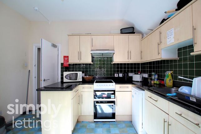Room to rent in Holland Road, Hove