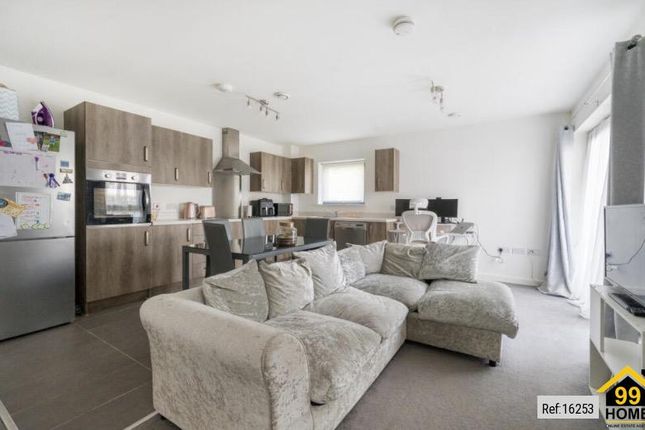 62, Blueberry Court, Rainham photo 3