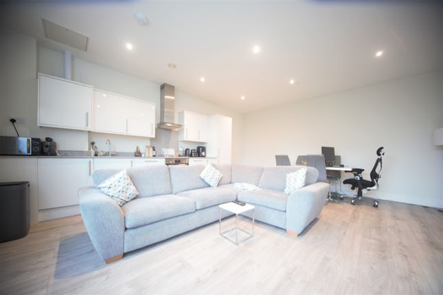 Flat for sale in Hurricane Court, Langley
