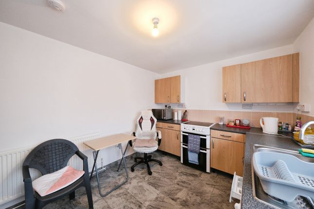 7, Bramley Walk, Mansfield photo 3