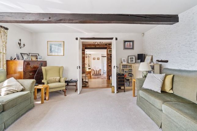 Hill Farm Cottage, Hill Farm Road, Marlow photo 4
