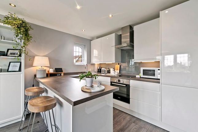 Flat for sale in High Street, West Molesey