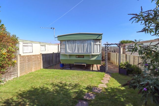 Thumbnail Mobile/park home for sale in Haven Road, Hayling Island
