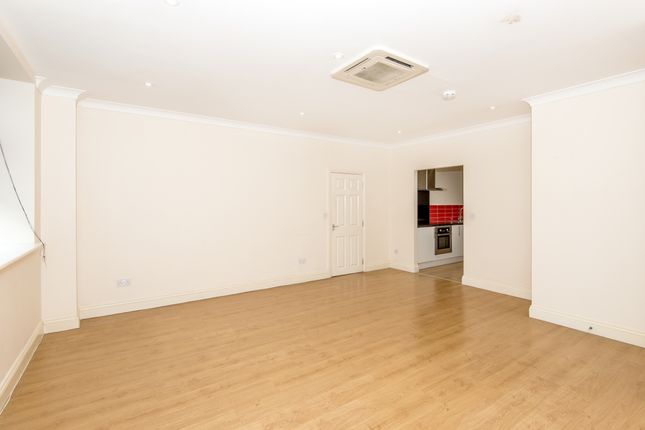 Apartment 7 The Old Bank, 33, Horsefair, Banbury photo 3
