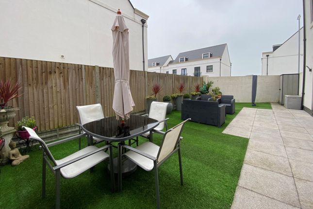 End terrace house for sale in Trafalgar Drive, Walmer