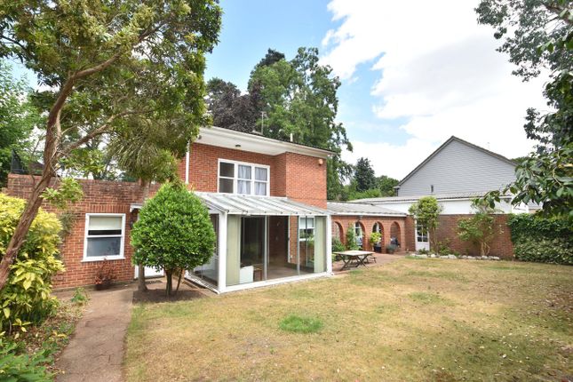 3-bed detached on Spinney Lodge, Firlands, Weybridge, £975,000