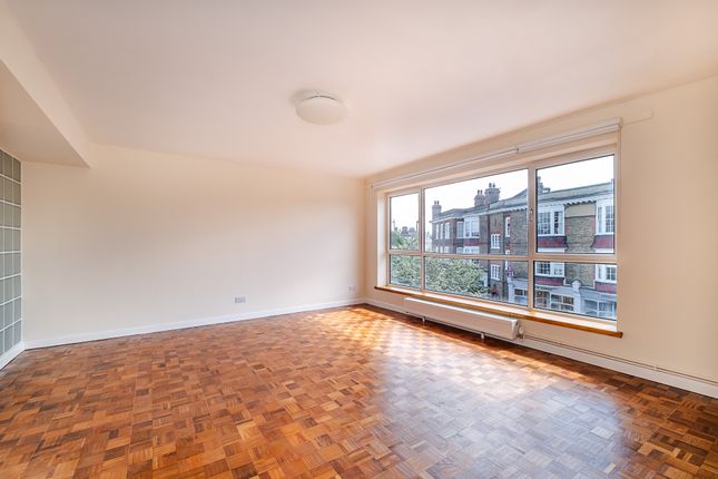 Flat 4, Parkside House, High Street Wimbledon, London photo 4