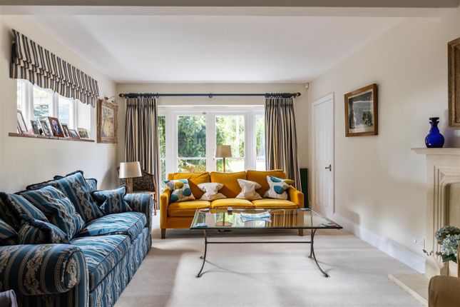 Clifton Cottage, Cliftons Lane, Reigate photo 5