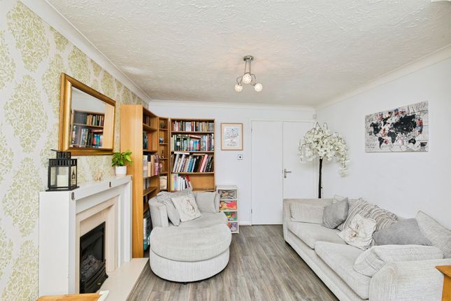 12, Barcheston Close, Derby photo 2