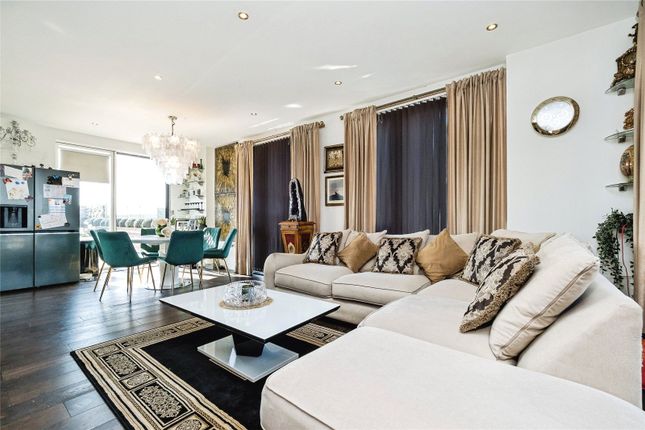 Thumbnail Flat for sale in Lock Side Way, London, London