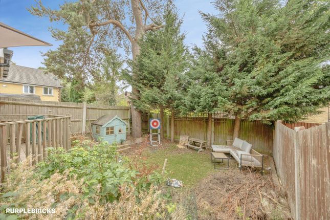 20, Gwynne Road, Caterham photo 4
