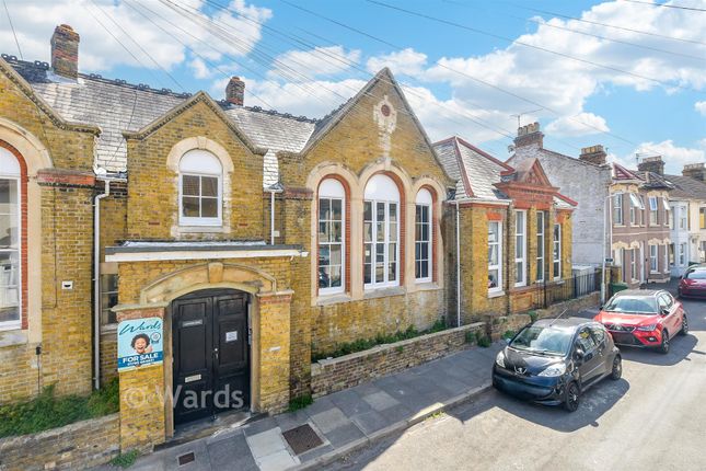 Alexandra Mews, Alexandra Road, Sheerness photo 2