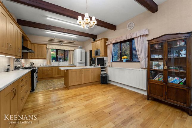 1, The Courtyard, Todmorden Road, Bacup photo 3