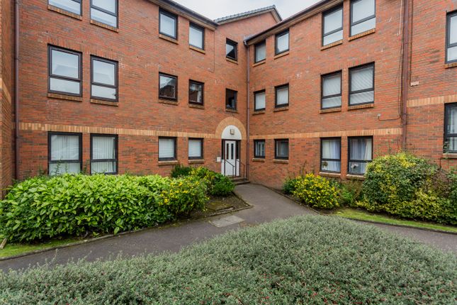 Flat for sale in 30 Polsons Crescent, Paisley