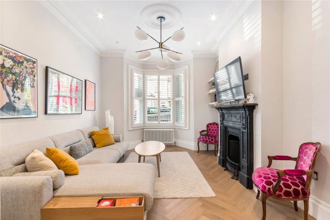 Thumbnail Detached house to rent in Noyna Road, London