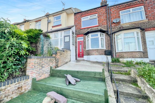 Thumbnail Terraced house for sale in Turners Road South, Luton, Bedfordshire