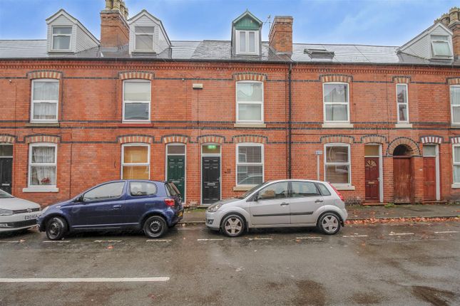 5-bed house on 11, Wilkinson Avenue, Nottingham, £300,000