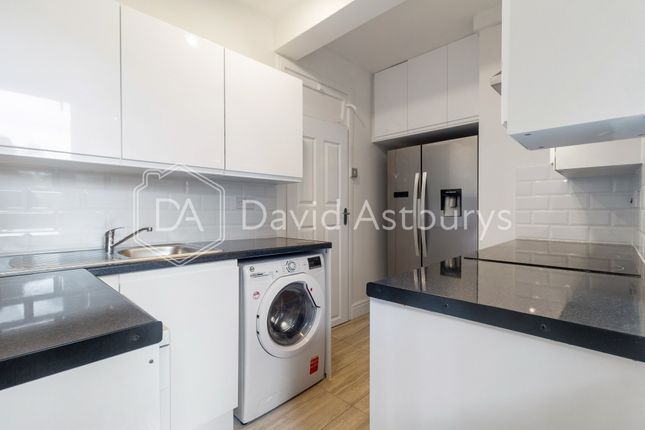 Flat to rent in Finchley Road, Finchley Road, London