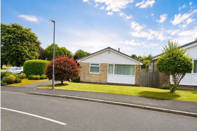 1, Hayfield Close, Dronfield photo 3