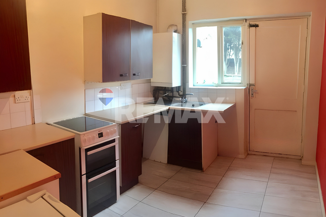 32c, Albany Road photo 4