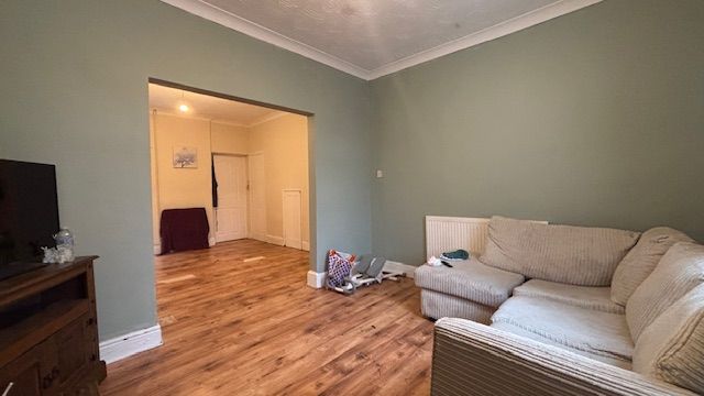 80 Caebricks Road, Swansea photo 4