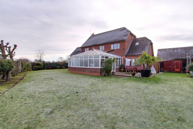 11 Ashdale Park, Wisbech photo 3