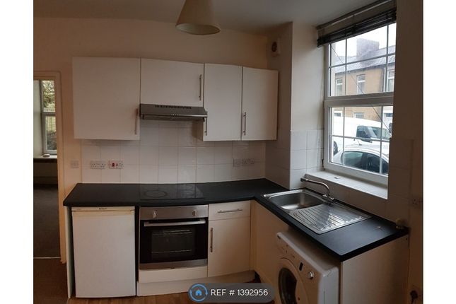 Thumbnail Flat to rent in St Woolos Road, Newport