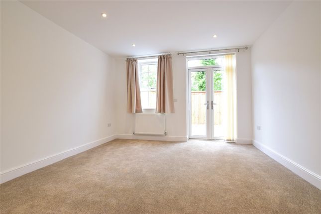 7, Kensington Mews, Goods Station Road photo 4