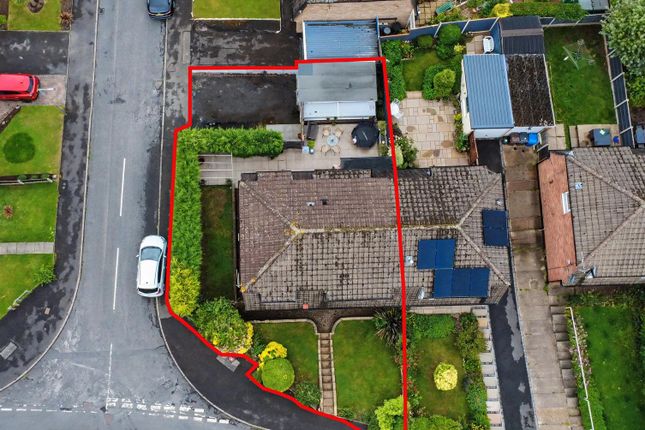 8, Hampshire Drive, Nottingham photo 2