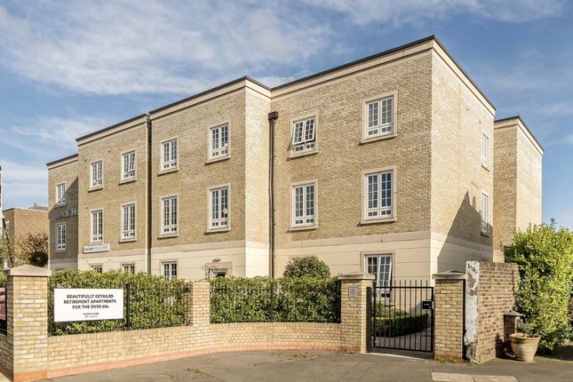 1-bed flat on Flat 5, Beck House, 174, Twickenham Road, Isleworth, £242,000