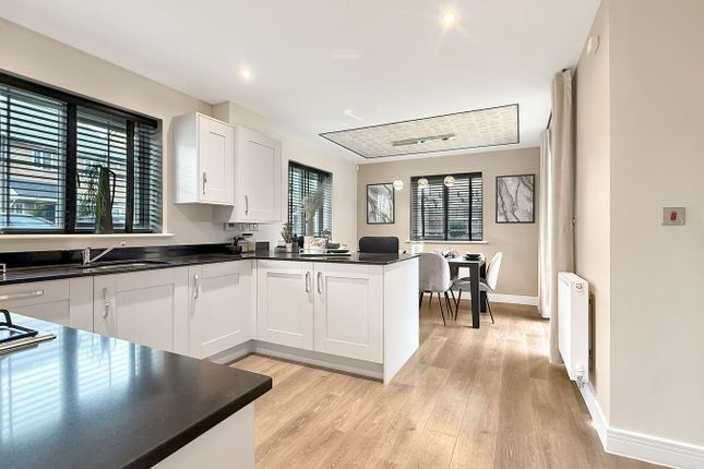 Pincey Brook Drive, Great Dunmow photo 2