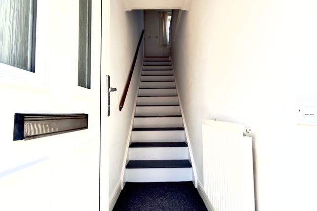 8, Saxon Court, Weston-super-Mare photo 4