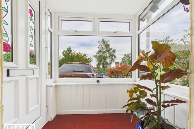 52, Weyman Avenue, Whiston photo 2