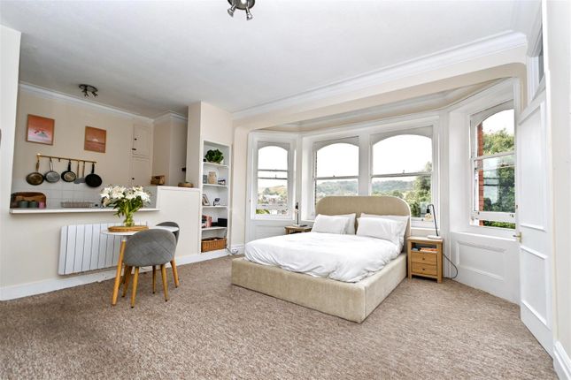 3, Arden Mead, 4 Staveley Road, Eastbourne photo 2