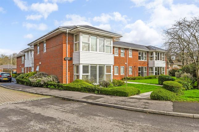 Thumbnail Flat for sale in Palmerston House, Botley Road, Romsey, Hampshire