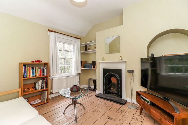 3 Windmill Cottage, Kings Langley photo 4