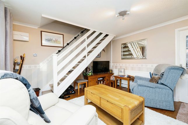 End terrace house for sale in Ashgrove, Steeple Claydon, Buckingham